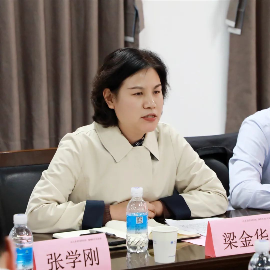 1682296915529037.jpg 1682296915529037.jpg