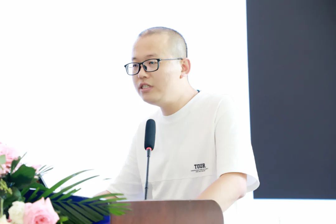 1688344290299691.jpg 1688344290299691.jpg