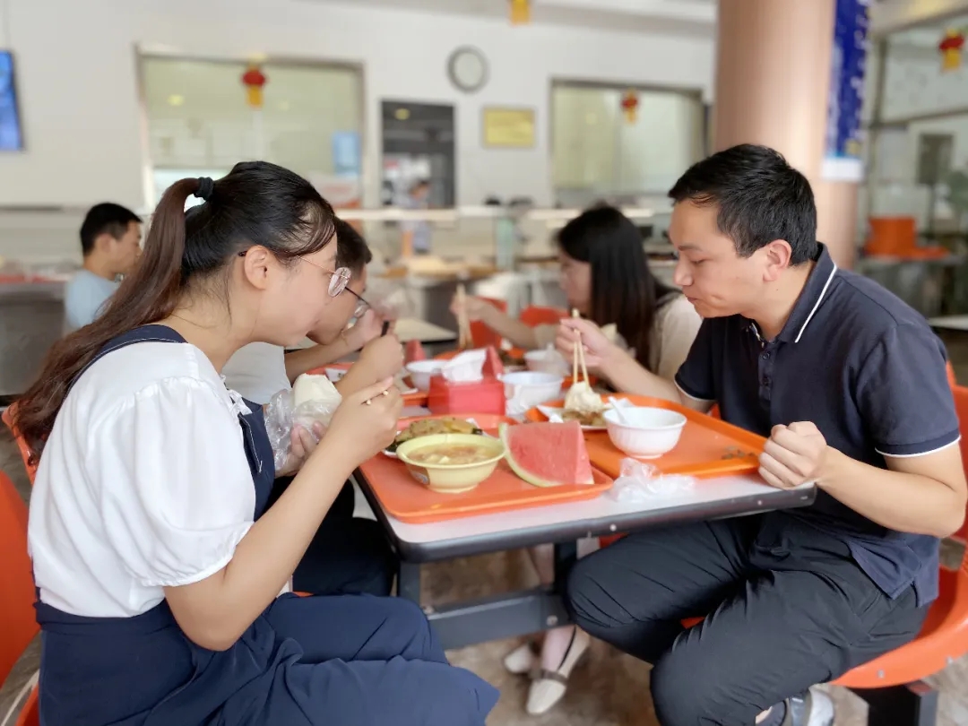 1596074200516965.jpg 1596074200516965.jpg